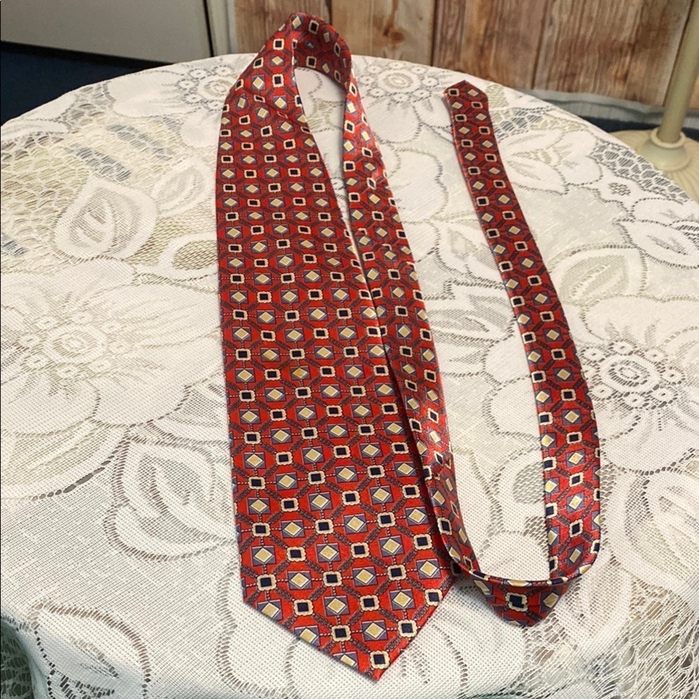 Albertini Geometric Red & Gold Hand Made Tie - Picture 4 of 4